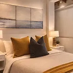 Lejlighed Mackenzie Beachfront Panorama